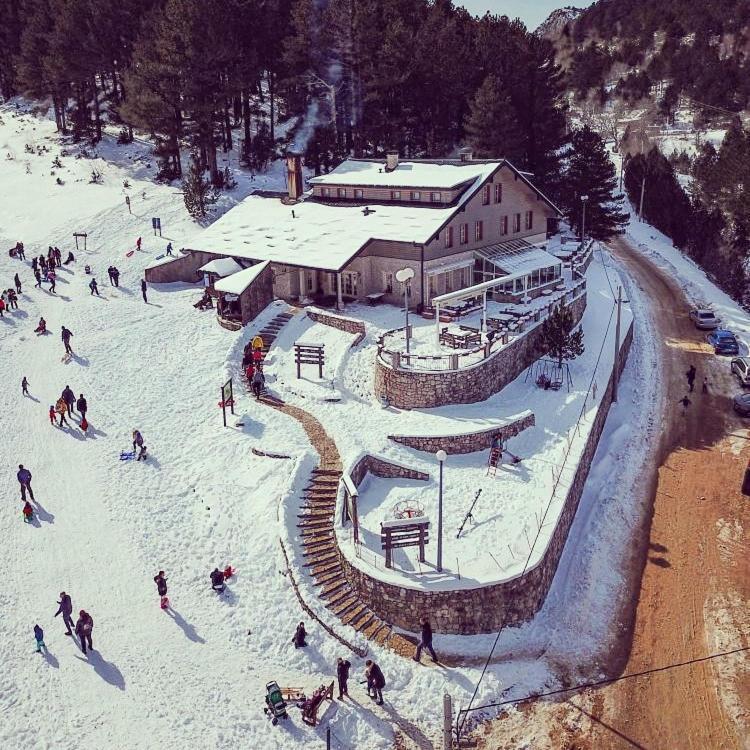 Hotel Snjezna Kuca - Nature Park Of Bosnia Herzegovina Padezina Buitenkant foto